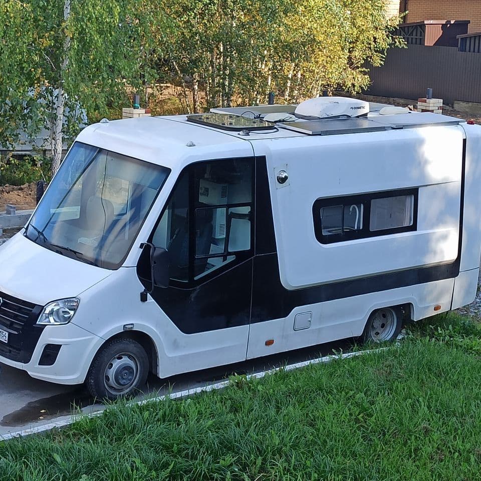 Интегрированный автодом Панда — фото